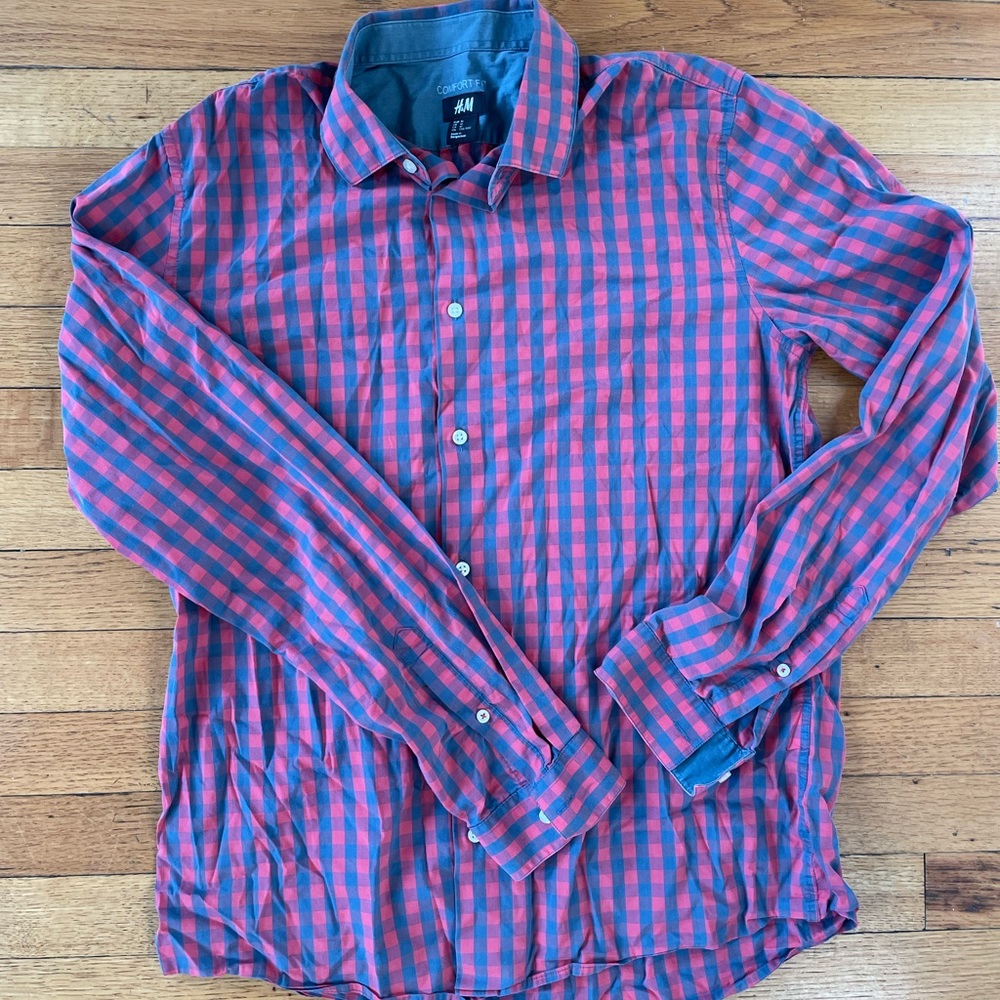 H&M plaid shirt (M)